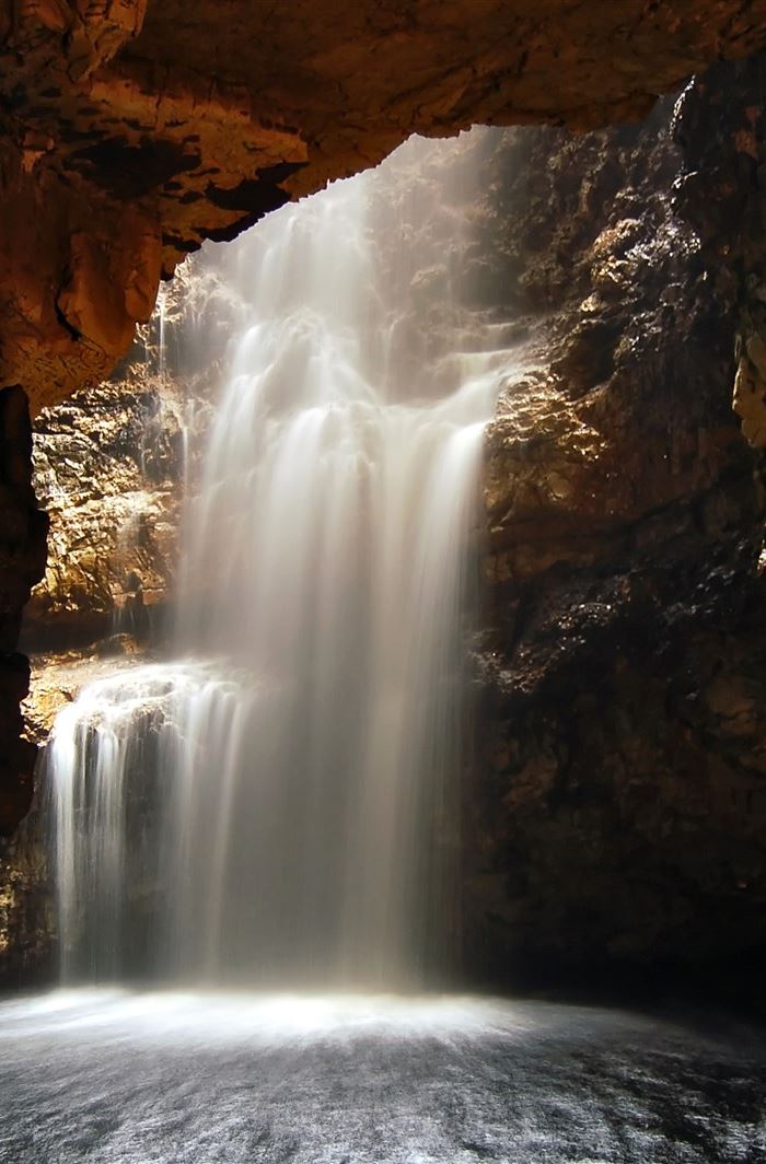 5 reasons you must visit Smoo Cave in the Highlands