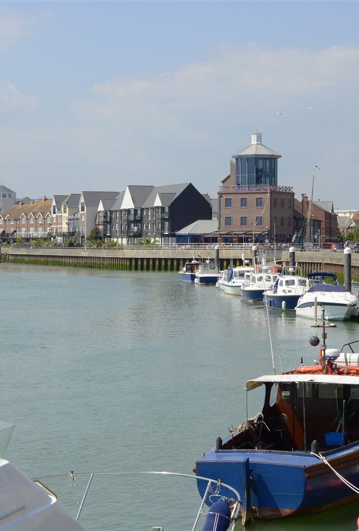 Littlehampton campsites Best camping in Littlehampton, Sussex